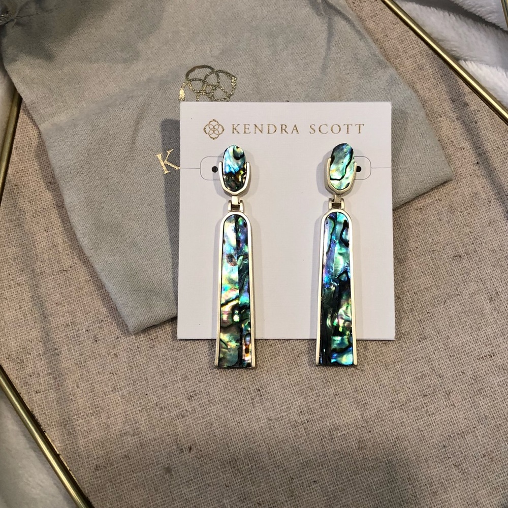 Sold Kendra Scott Carson Earrings in Abalone Shell - Picture 2 of 2